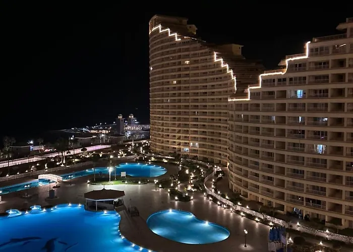 Porto Elsokhna Towers Sea View شقة